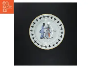 Porcelænsfad med dansepar motiv fra Bing & Grøndahl (str. Ø 22 cm)