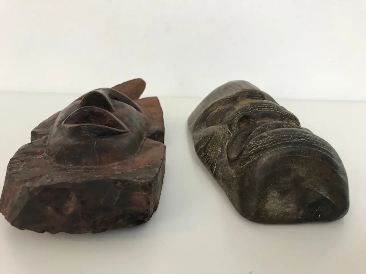 Billede 8 - 2 flotte ældre masker i træ