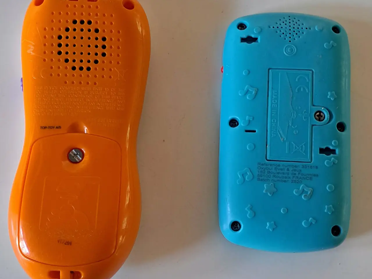 Billede 2 - Mobiltelefoner t de mindste