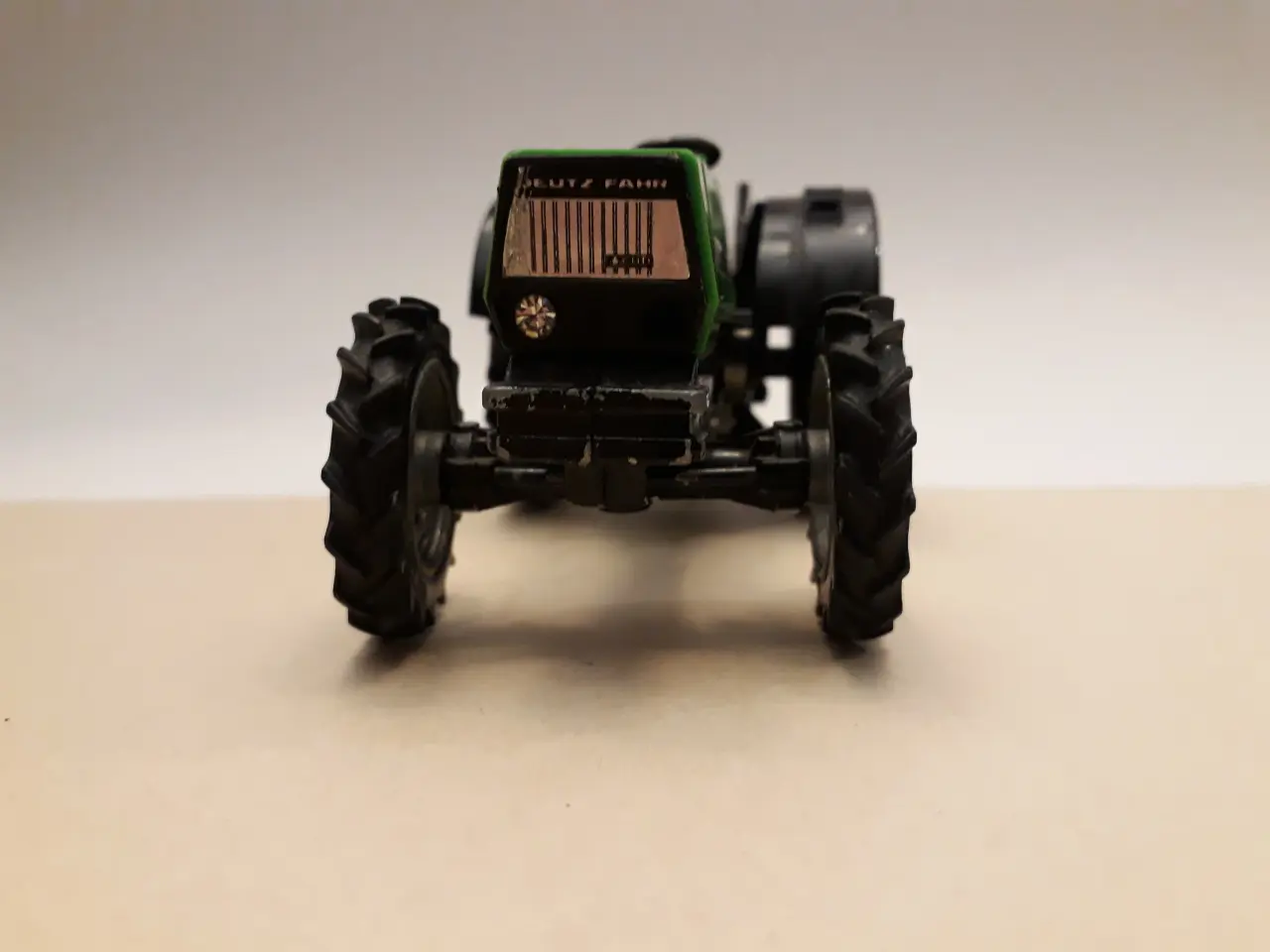 Billede 9 - 2 Britains Traktorer