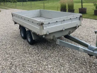 Brenderup 1000 kg trailer m. alusider