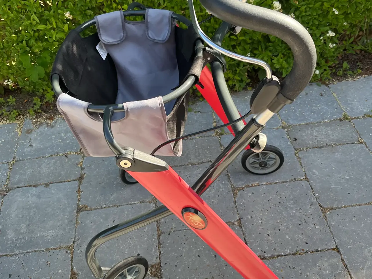 Billede 3 - Rollator Trust Care