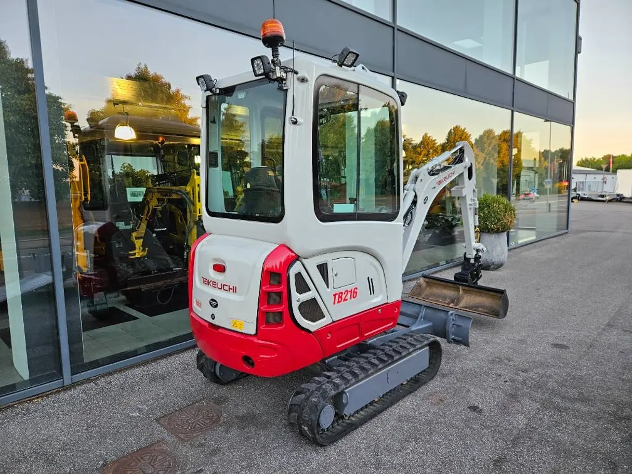 Billede 3 - Takeuchi TB 216