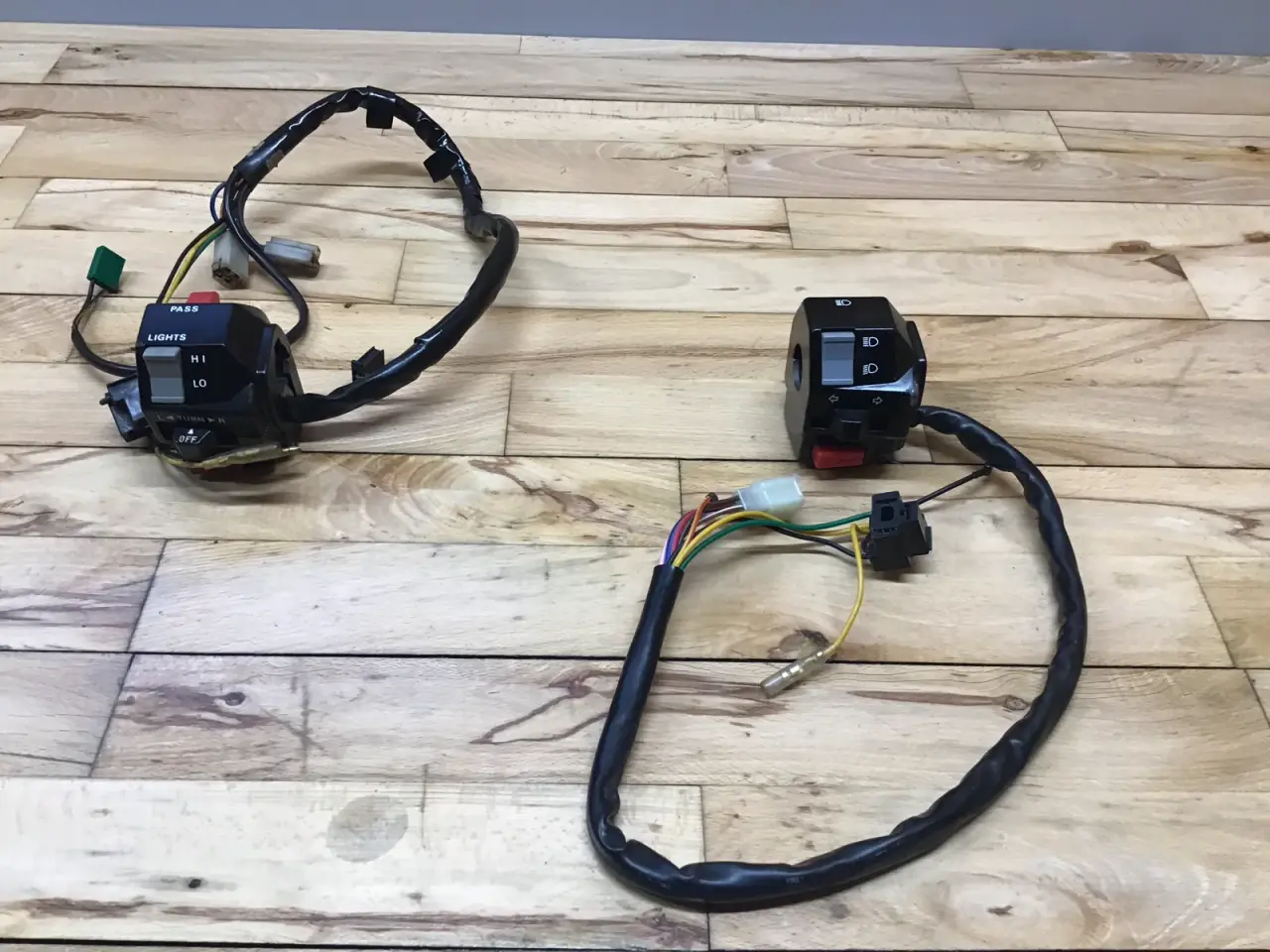 Billede 1 - Yamaha V lyskontakter nr YHA 229 a’ 350kr