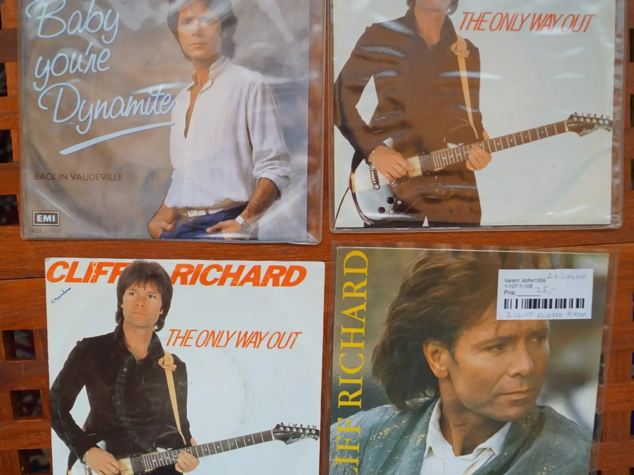 Billede 1 - Cliff Richard: 7 stk singleplader