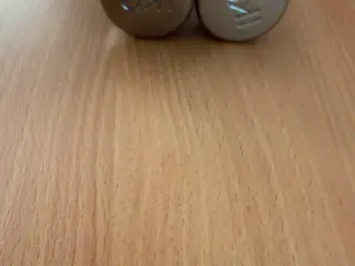 2 styks 1 kilo (1 kg) håndvægte - nye