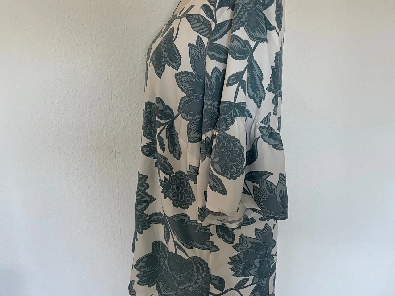 Billede 3 - Juna Rose, Bestseller bluse, str. 44