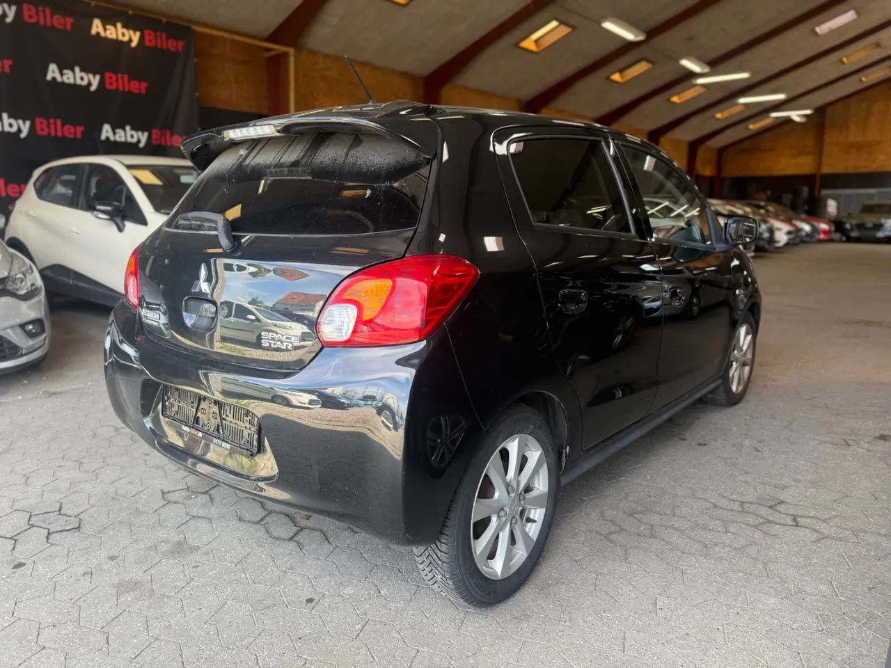 Billede 5 - Mitsubishi Space Star 1,2 Black & White