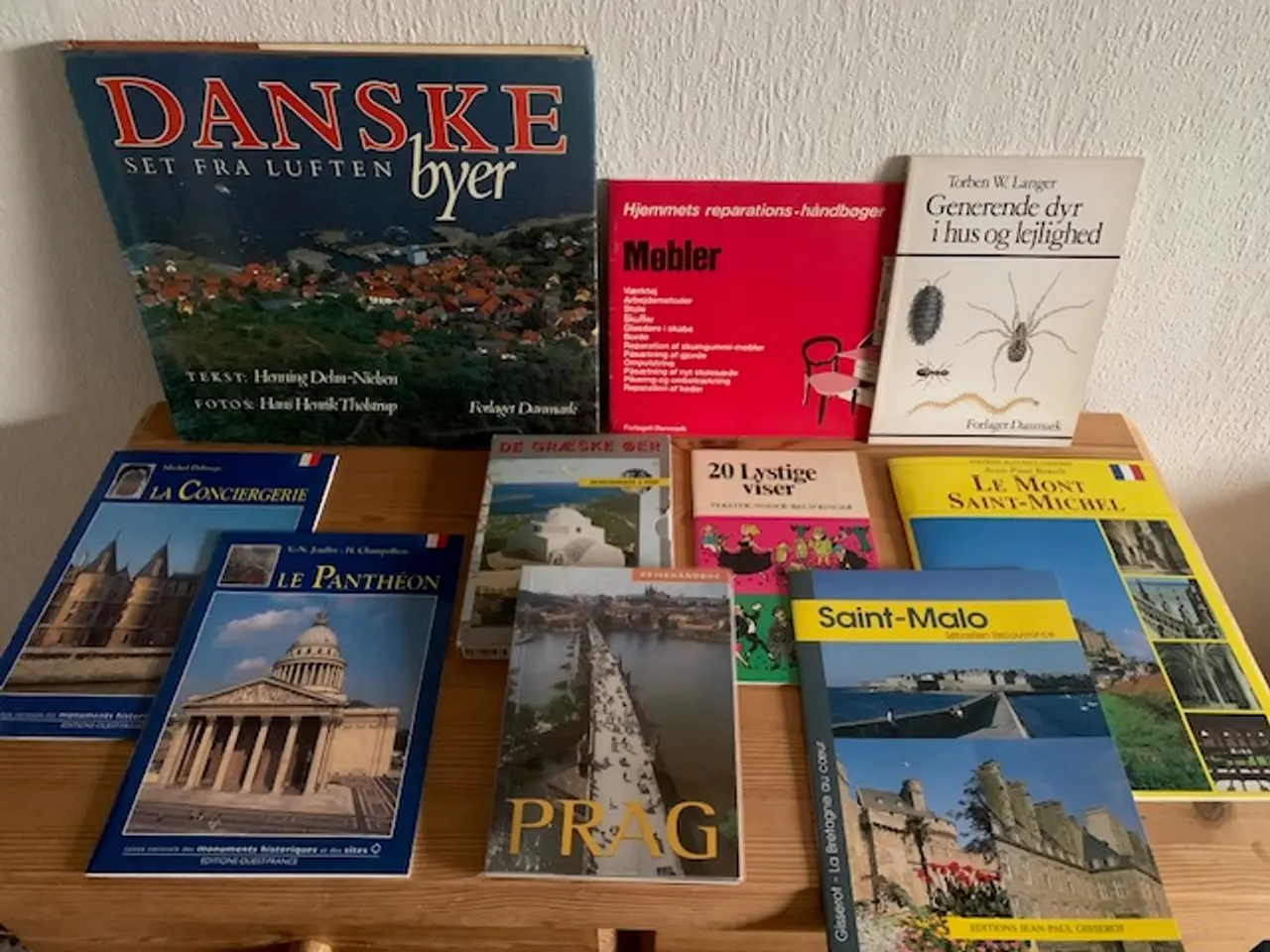 Billede 9 - Oprydning, køkkenting, bøger, indbo m.m. BYD :-)