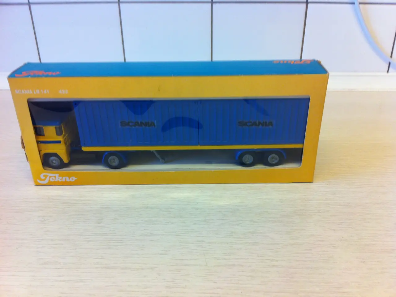 Billede 10 - Solgt (Leif) Tekno Danmark 422 Scania LB 141