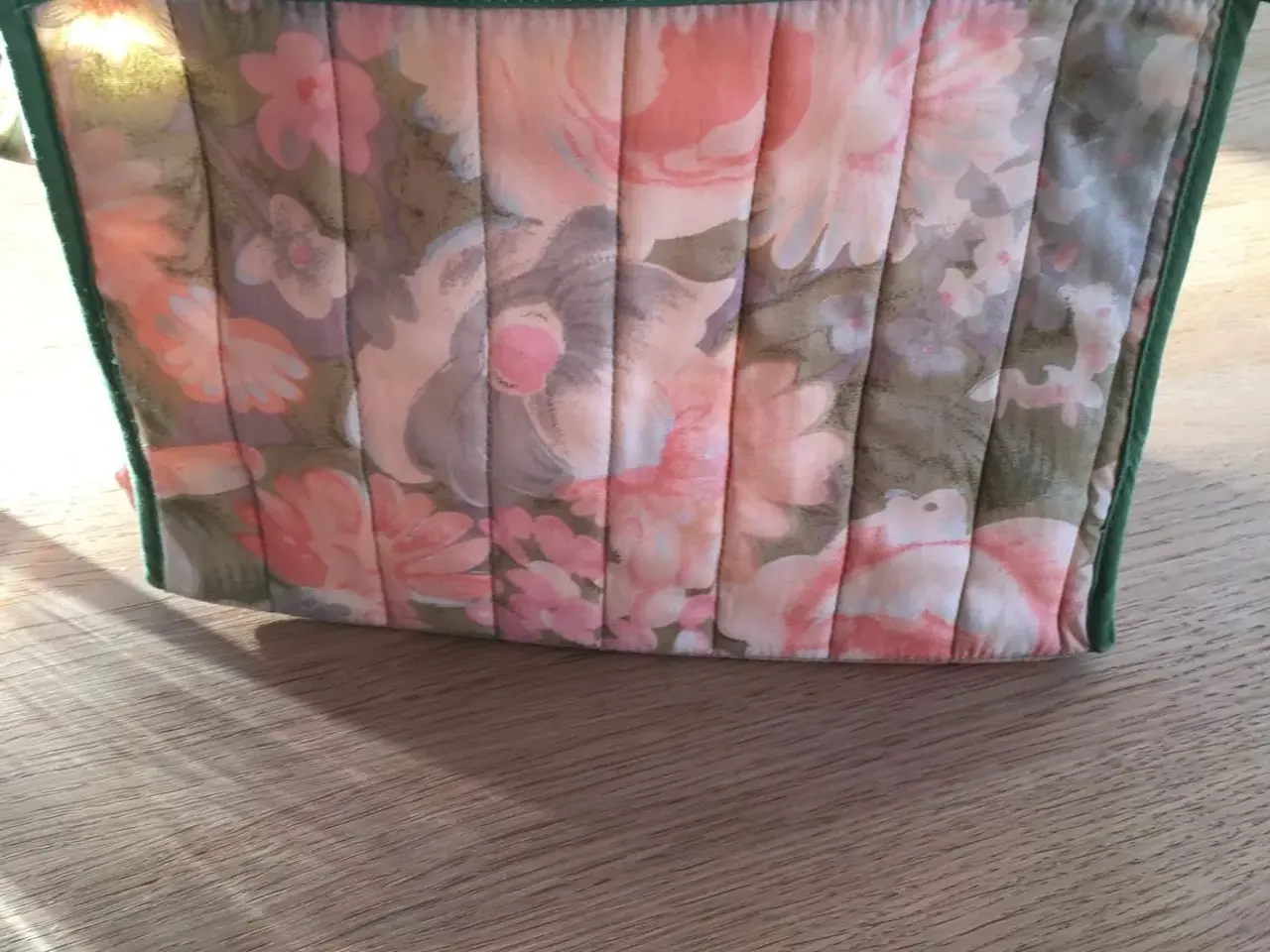 Billede 2 - Toilettaske