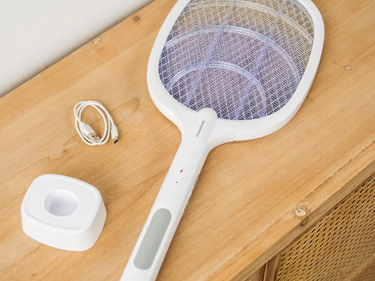 Billede 1 - Genopladelig insektketcher 2-i-1 med UV-lys - Elecfly