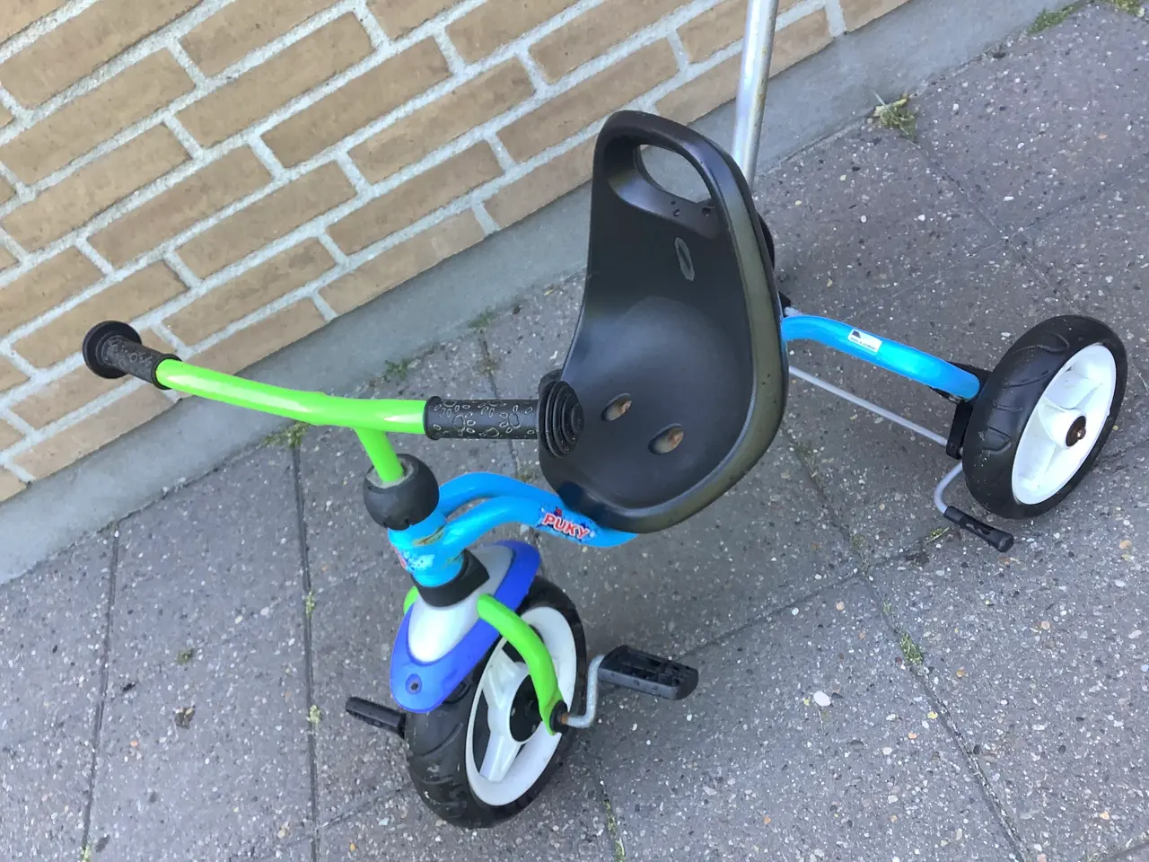 Billede 2 - Børnecykel PUKY med GÅ stang