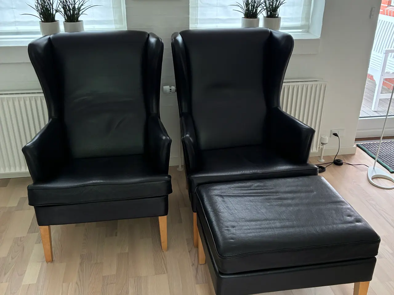Billede 1 - Søren Lund SL 125 Øreklapstole, sort læder