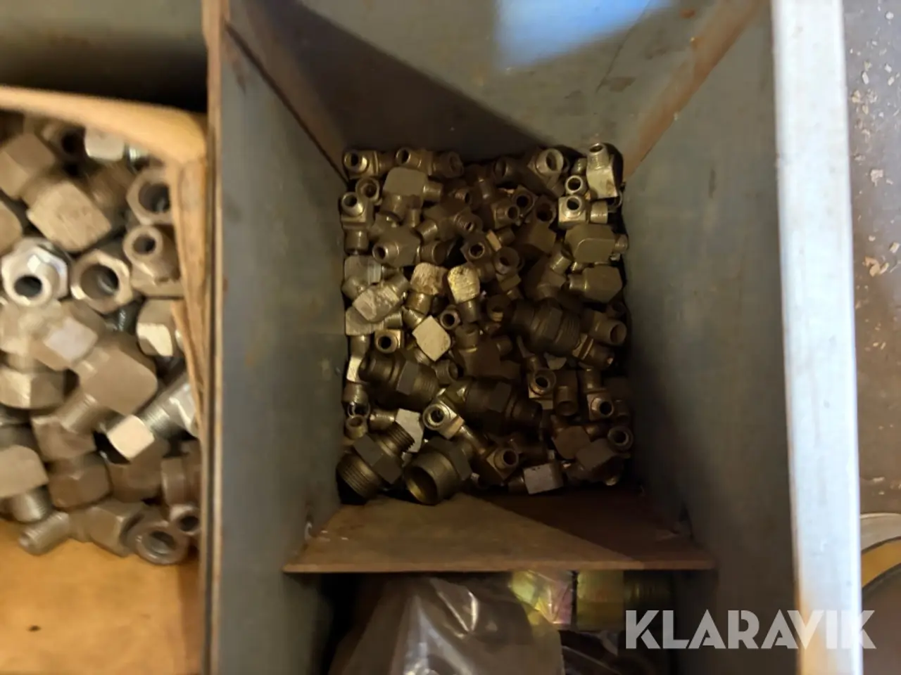 Billede 12 - Lot - Fittings og smørefedt - 1 palle