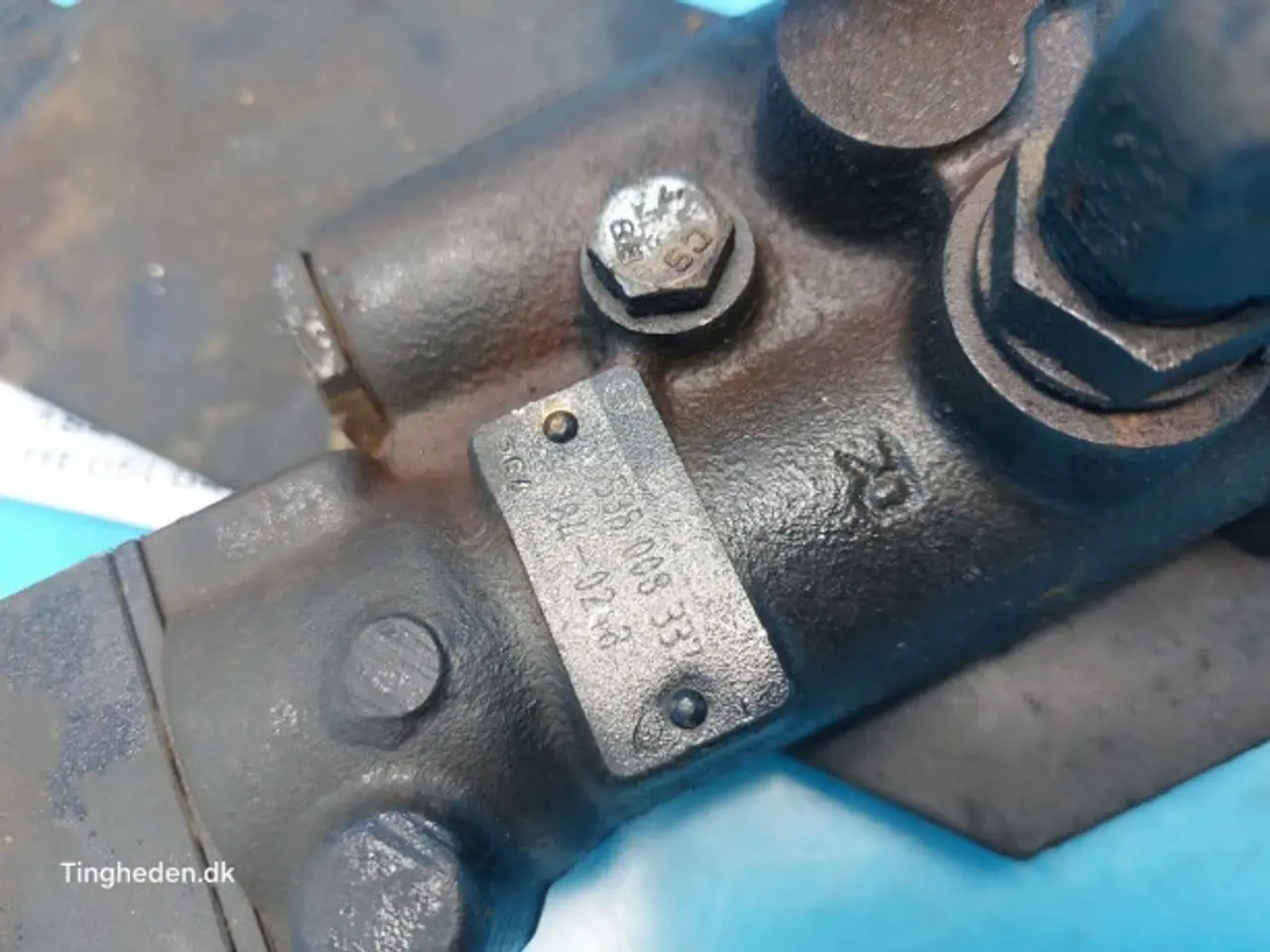 Billede 5 - Valmet 8050 Hydraulikventil 0 538 003 337