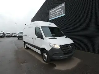 Mercedes-Benz Sprinter 516 2,1 CDI A2 RWD 163HK Van 6g