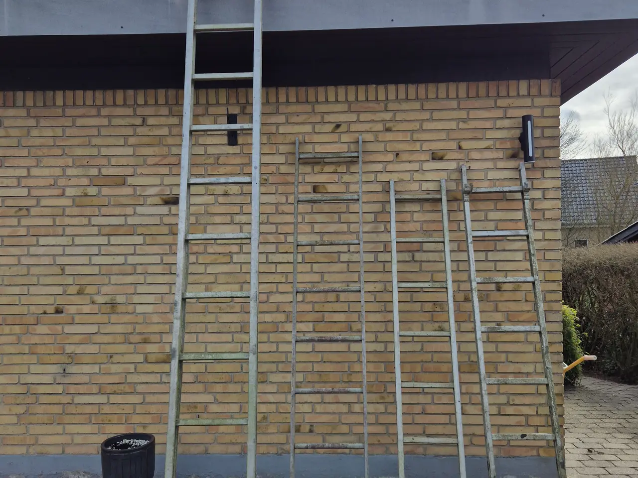 Billede 1 - 4 Alustiger, 150.- for alle 4...2 stk 7 trin 220 c