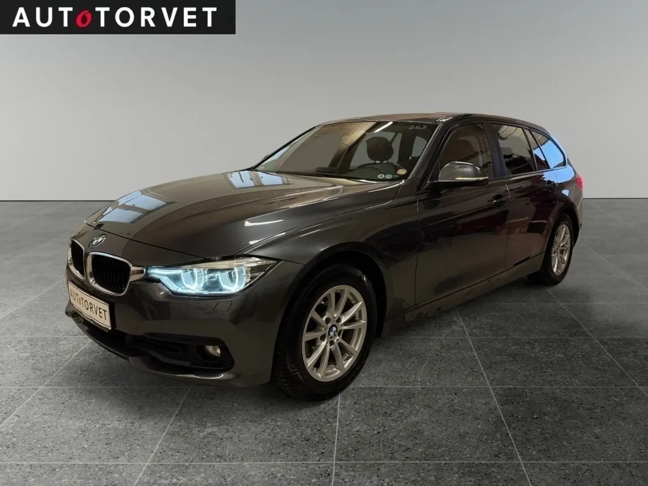 Billede 1 - BMW 320d 2,0 Touring aut.