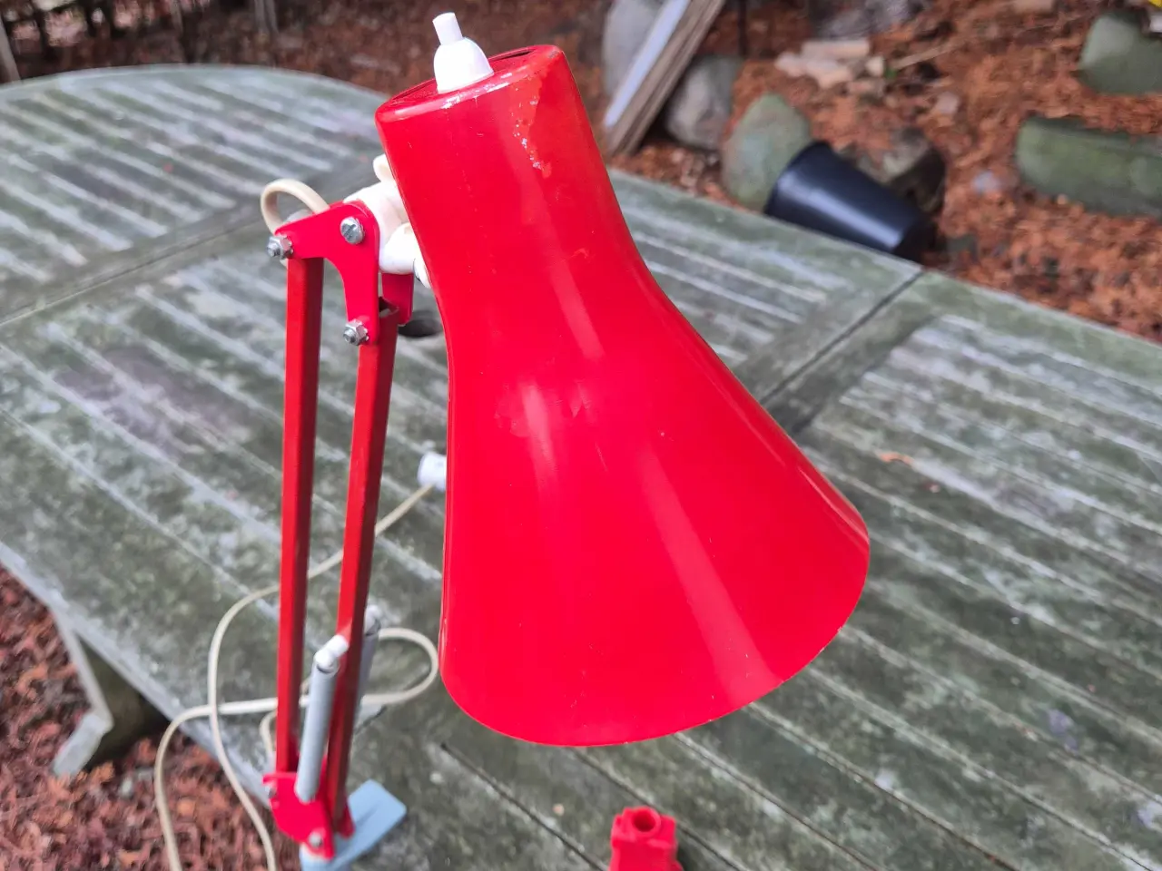 Billede 2 - Rød arkitektlampe med vægbeslag