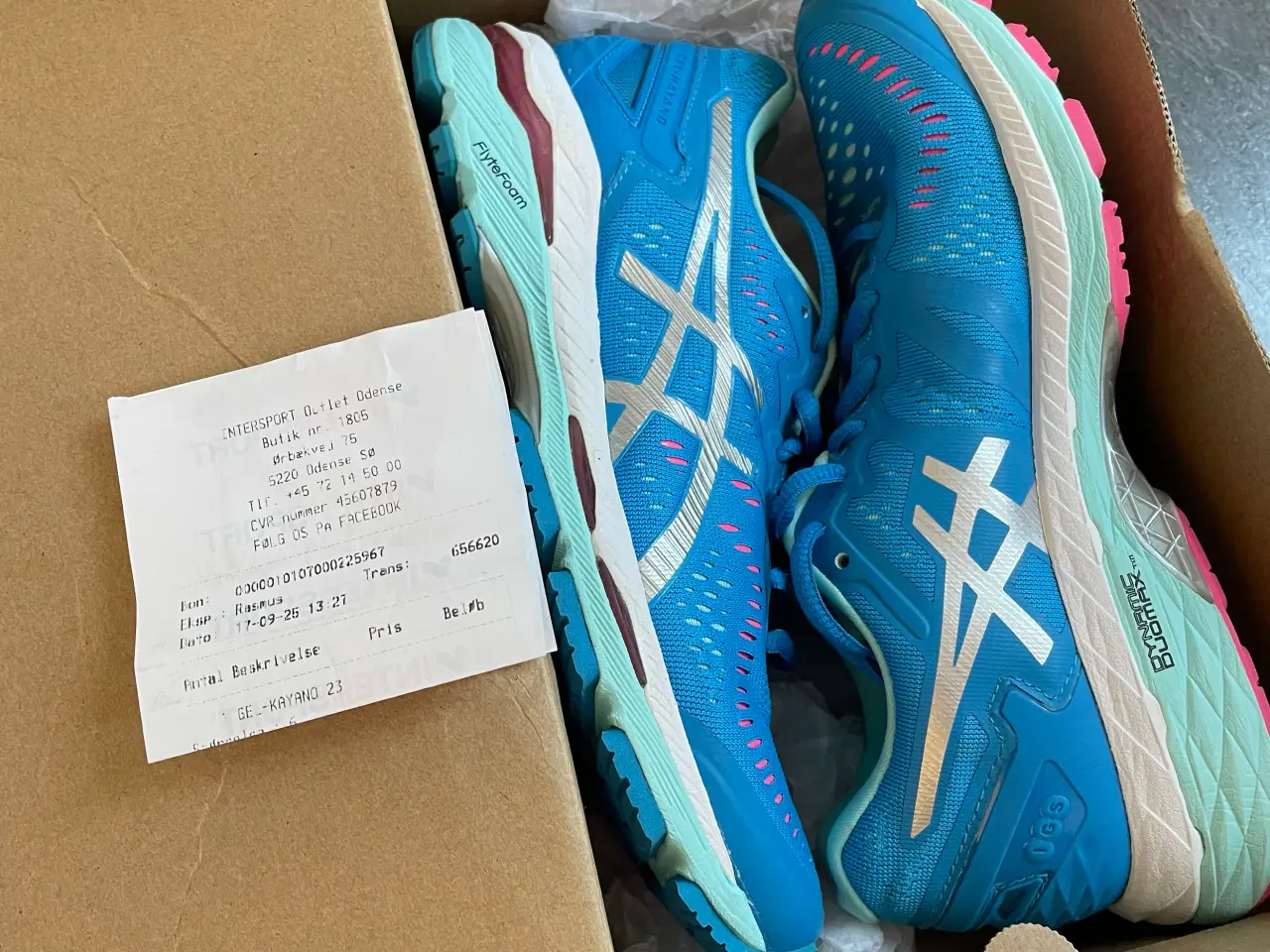Billede 2 - Asics kayano og Noosa