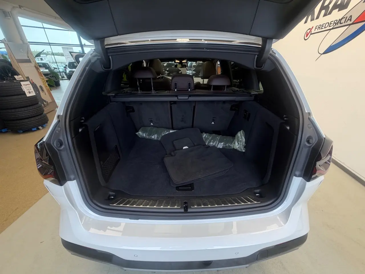 Billede 9 - BMW iX3 Charged Plus M-Sport