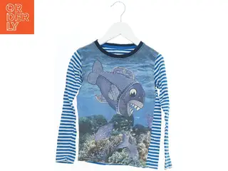 Bluse med fiskemotiv fra VRS (str. 128)