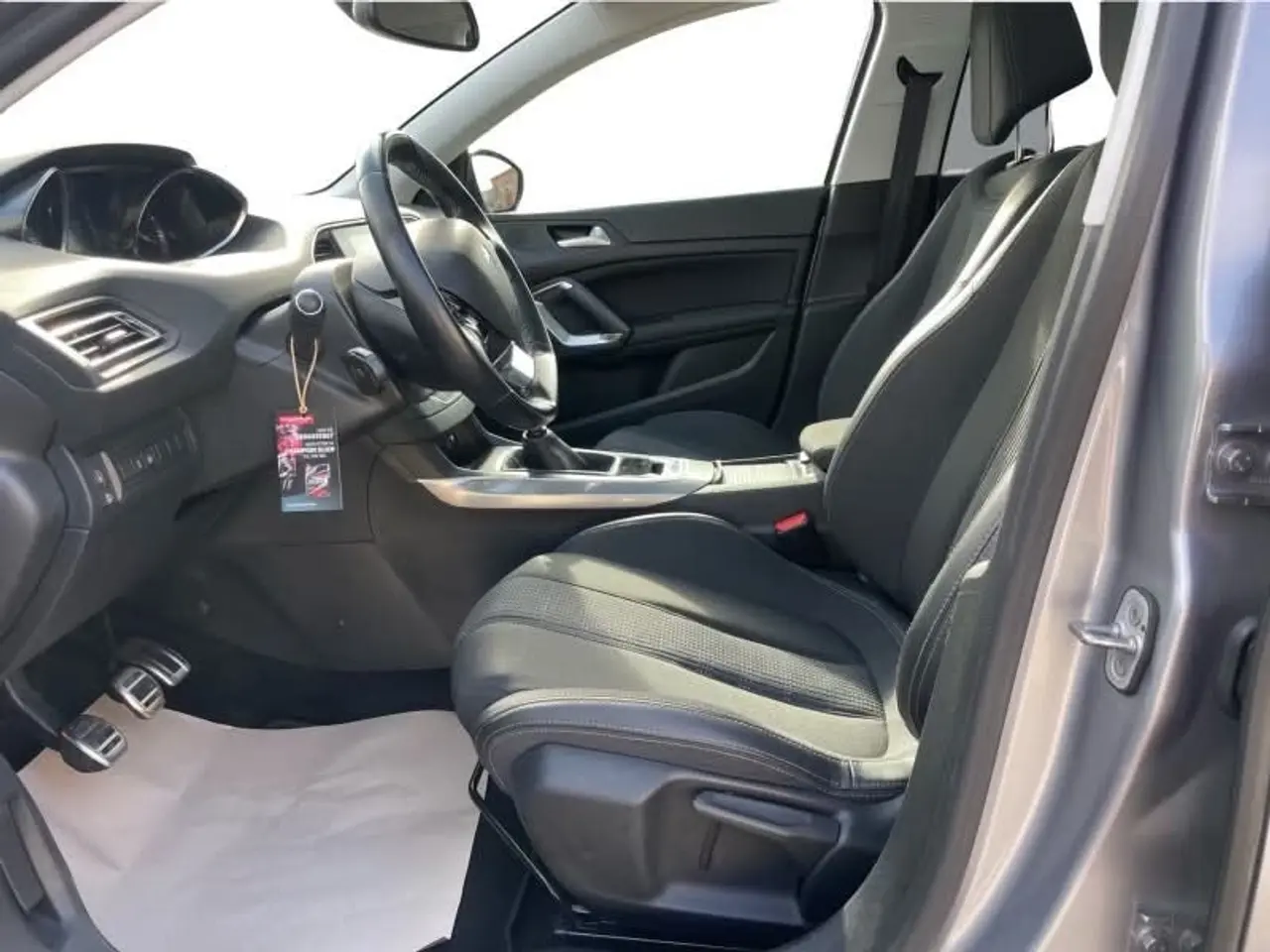 Billede 11 - Peugeot 308 1,2 PureTech 130 Selection Sky SW