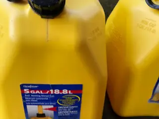 DIESEL DUNKE 20 liters.