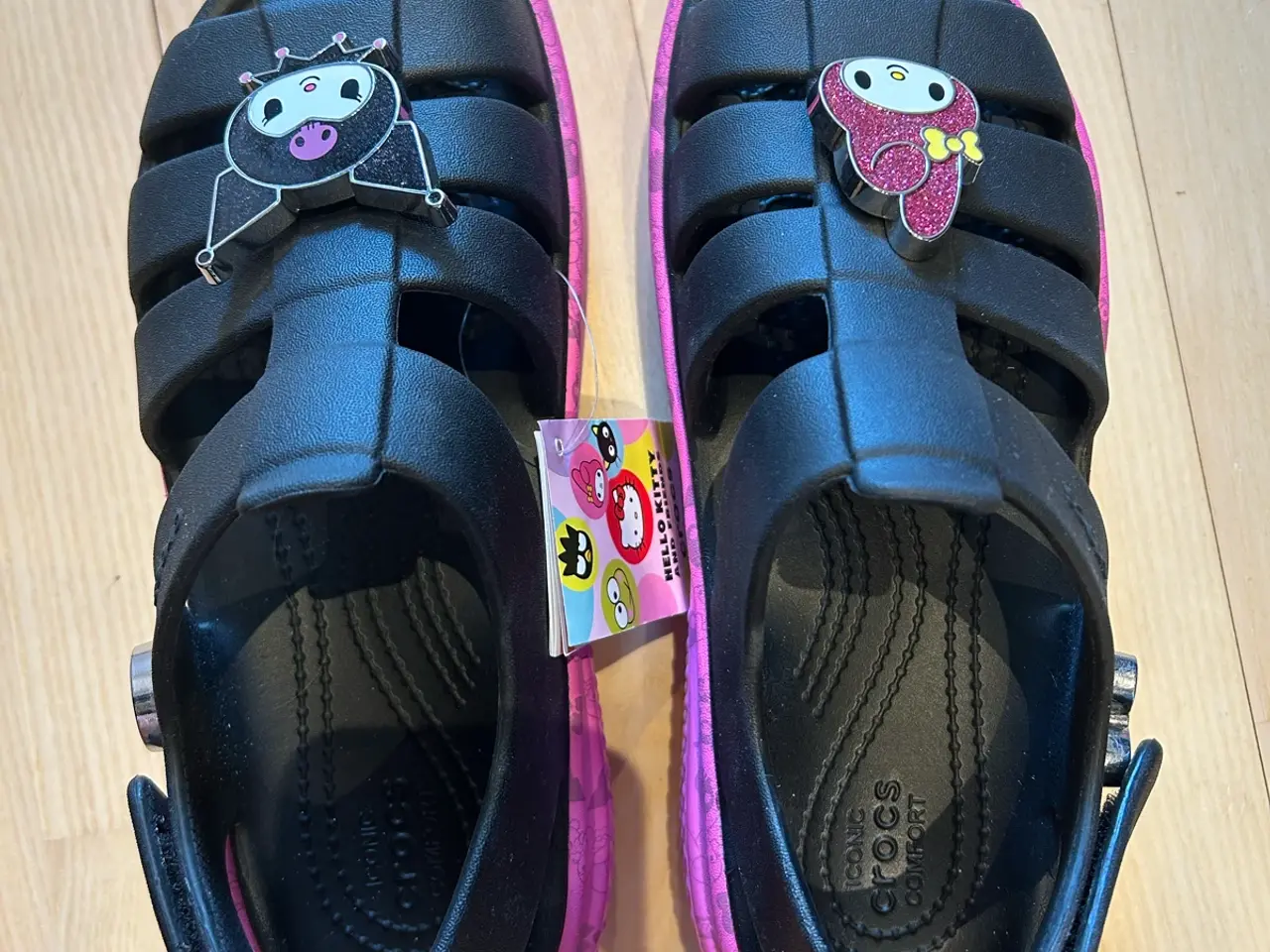 Billede 1 - Hello Kitty friends Crocs sandaler str.37/38