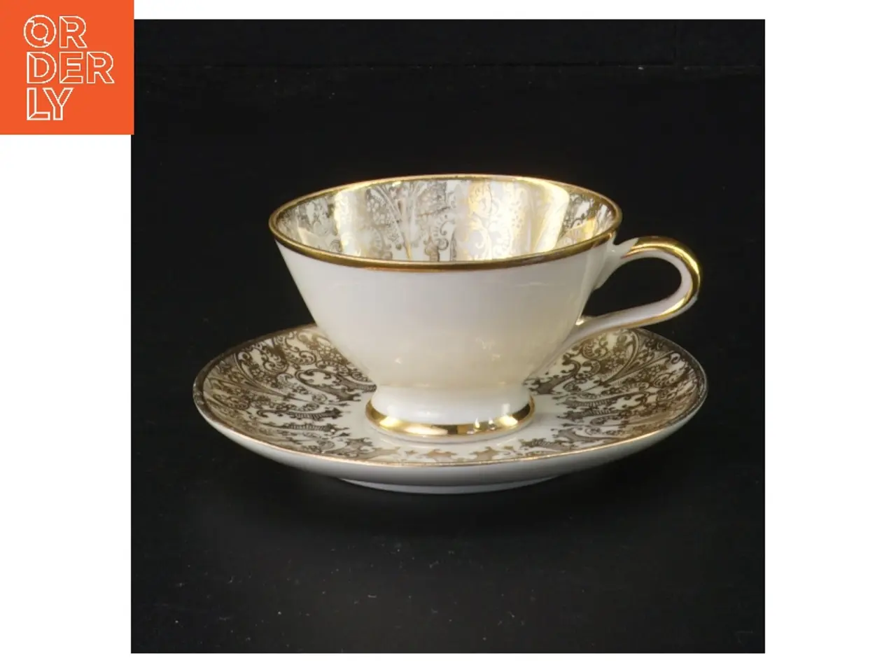 Billede 1 - Porcelæn kaffekopper med underkopper (str. 11 x 6 cm)