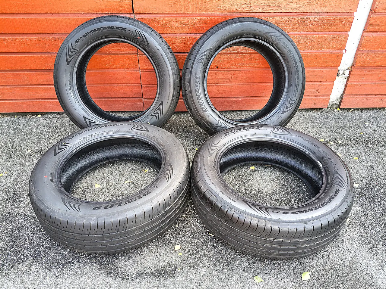 Billede 1 - 235/60 R18 sommerdæk