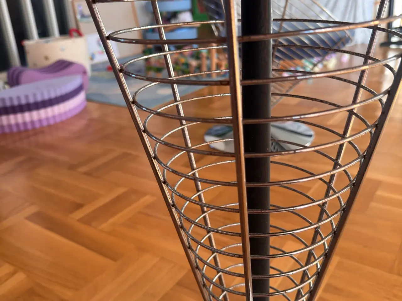 Billede 8 - Wire Cone Verner Panton sæt - bord og 2 stole