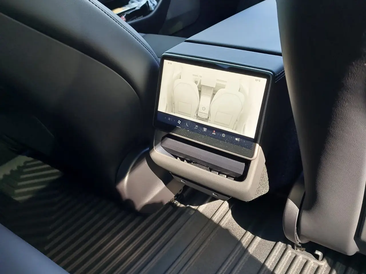 Billede 9 - Tesla Model 3  RWD