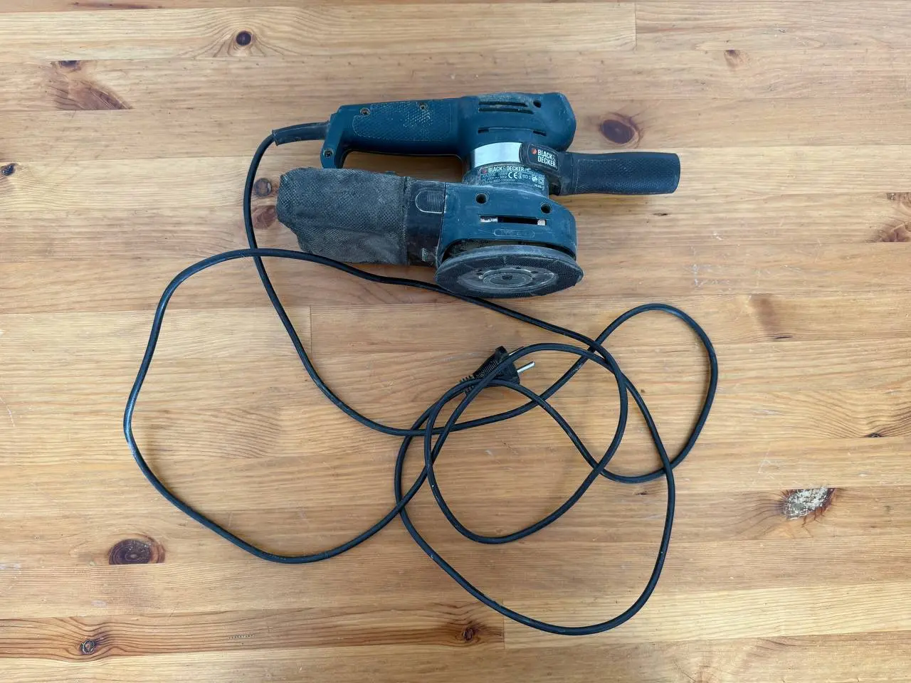 Billede 2 - Black & Decker KA220E Excentersliber 155W