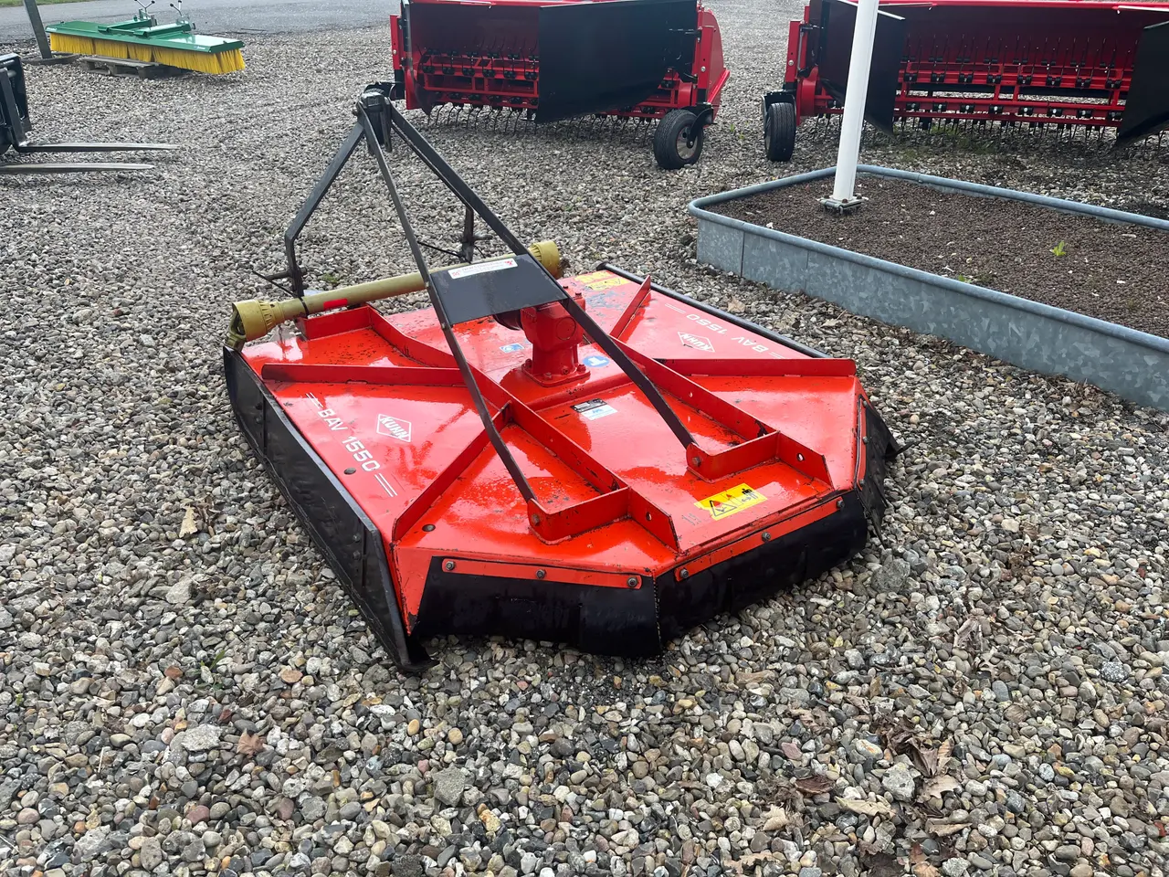 Billede 1 - Kuhn Bav 1550 afpudser