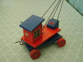 ESSO Kran Model K412