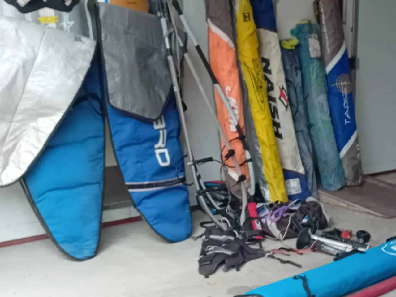 Billede 1 - Flere surfbræt inkl. Udstyr