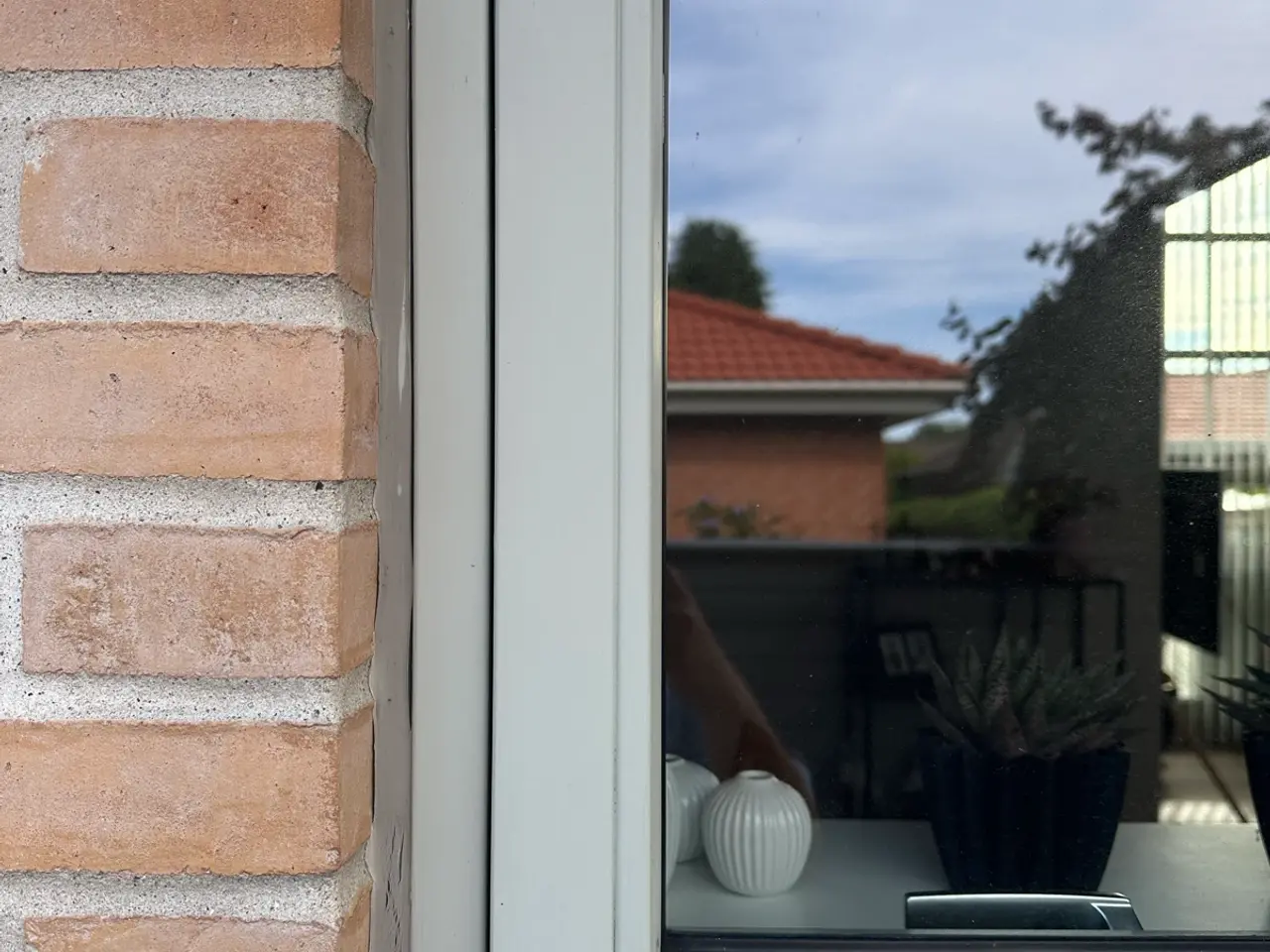 Billede 3 - Vindue i træ med 2 lags glas