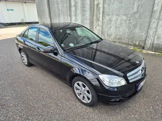Mercedes C280 3.0 Lav kilometertal.