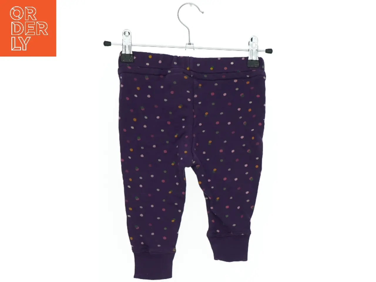 Billede 2 - Prikkede lilla sweatpants fra H&M (str. 74)