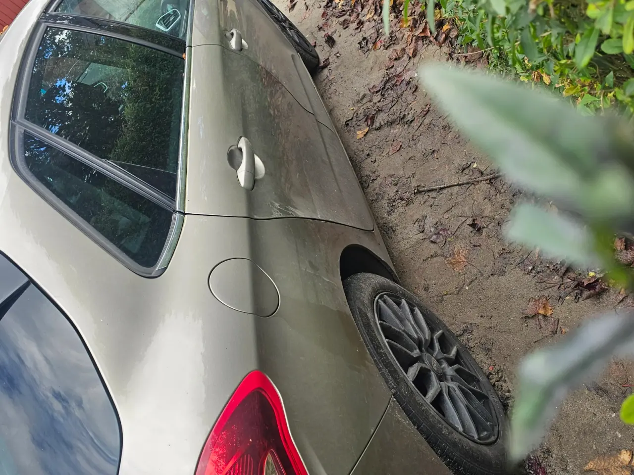 Billede 3 - Velholdt Citroën C4 1.6 HDi (2011) – Masser af kom