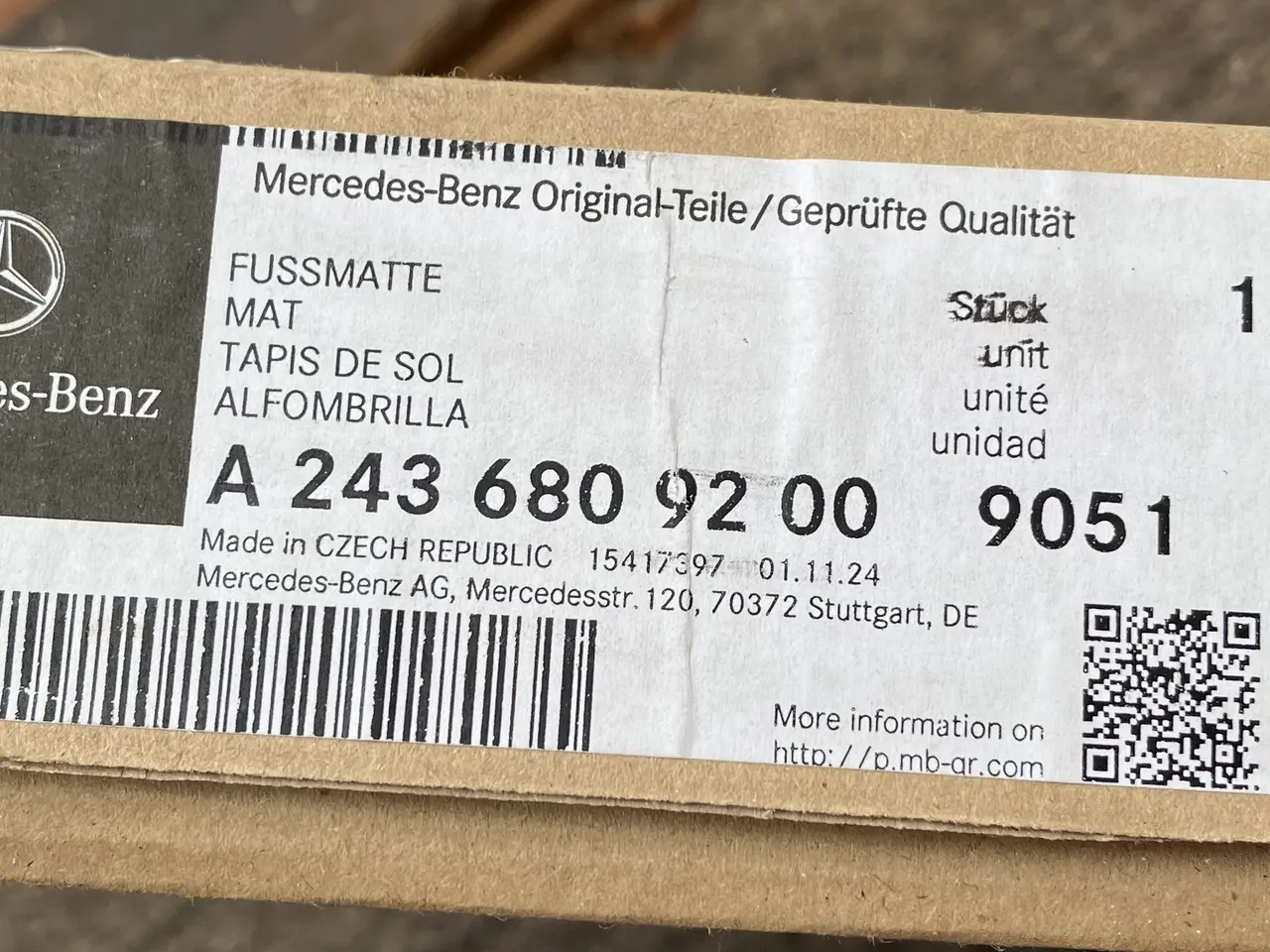 Billede 3 - Originale gummi bundmåtte sæt til Mercedes EQA