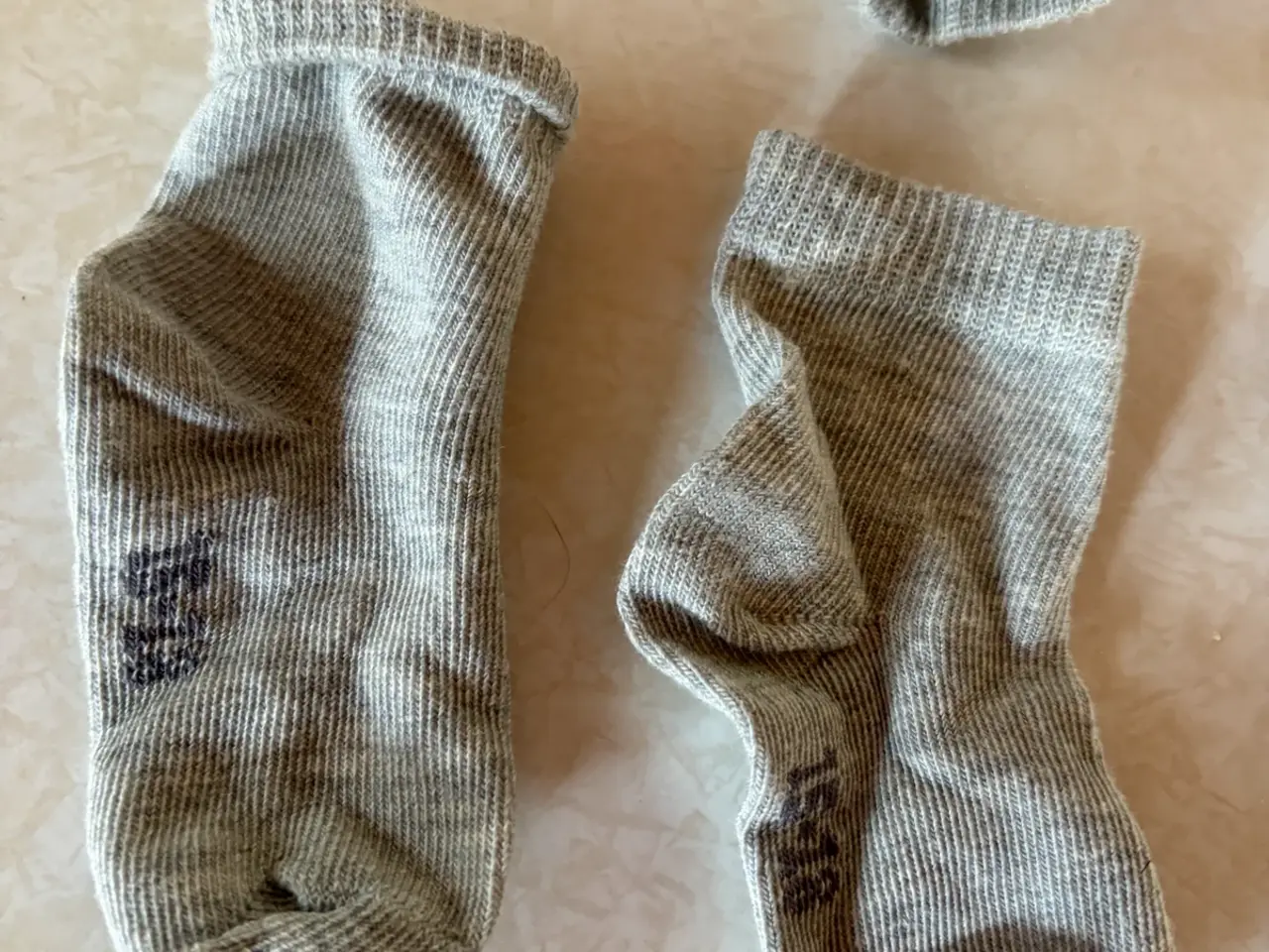 Billede 4 - Baby sokker sælges