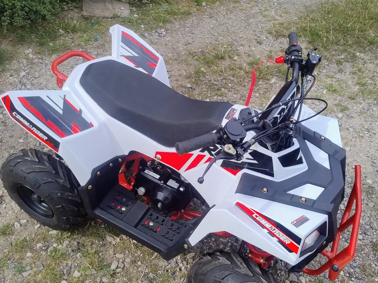 Billede 2 - Næsten ny børne atv 