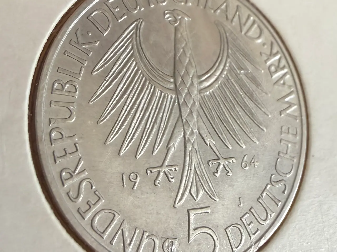 Billede 3 - Tyskland 5 DM 1964 J Fichte mindemønt super fint s
