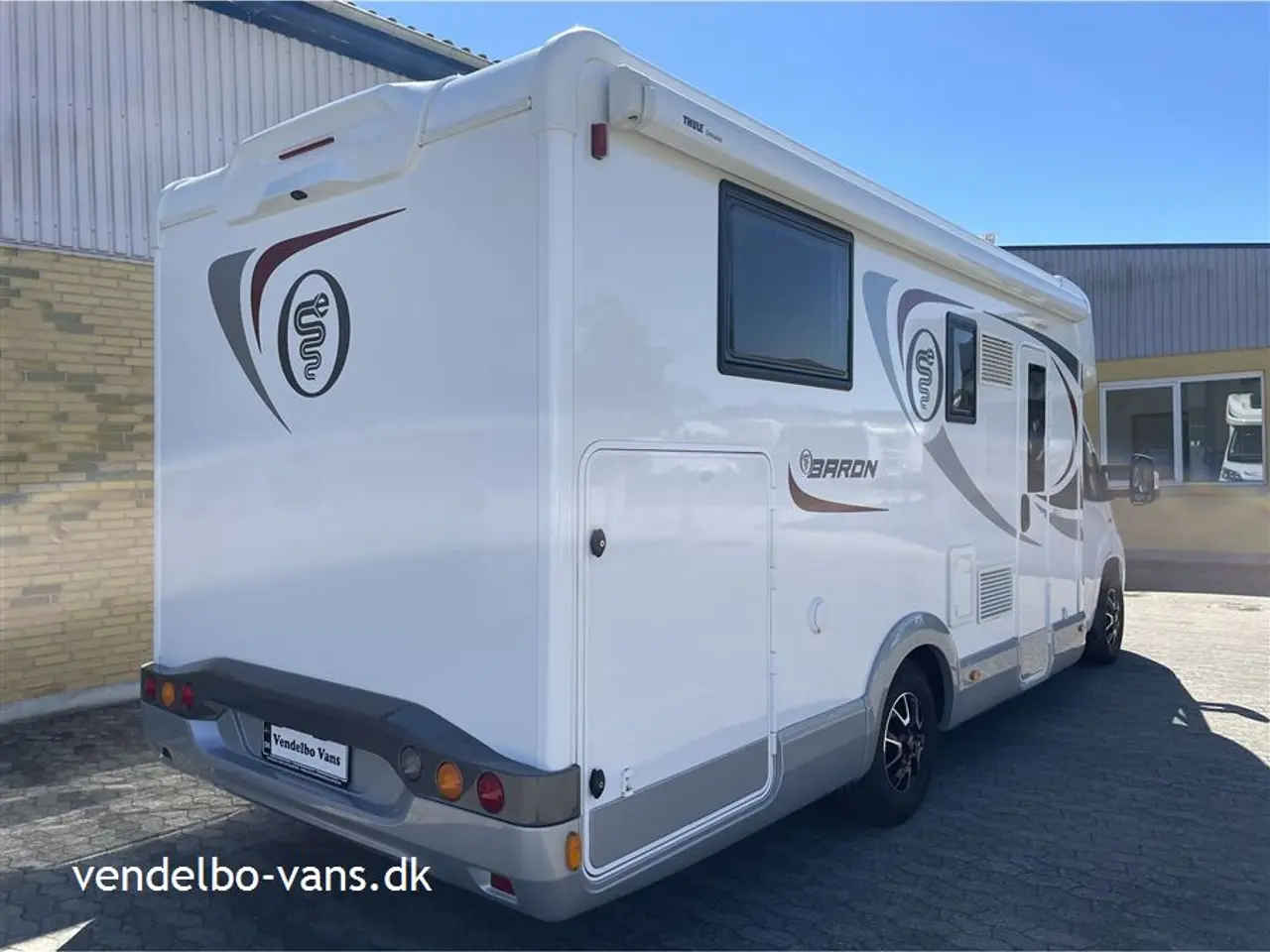 Billede 3 - 2022 - Elnagh Baron 573 Enkeltsenge og stor garage