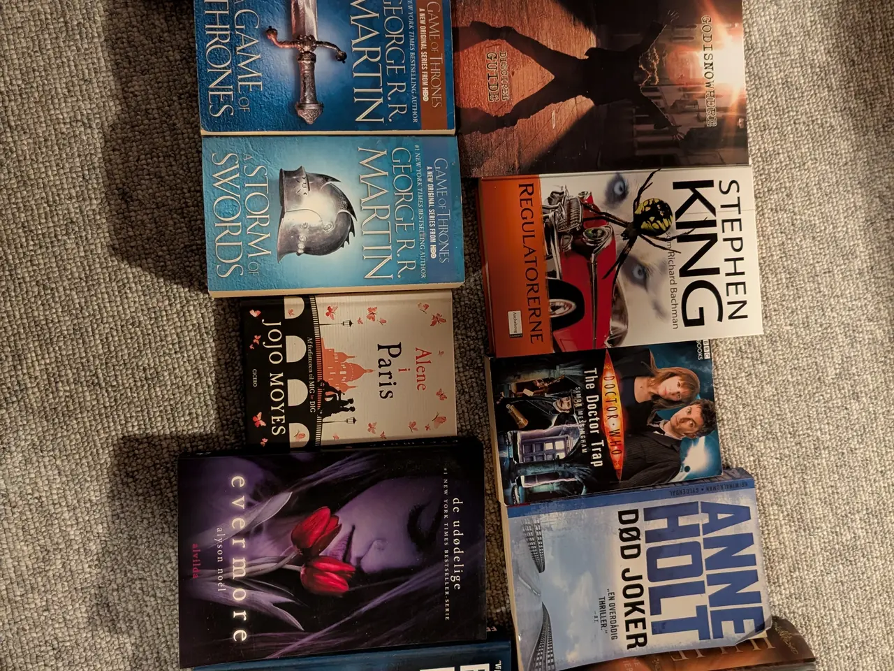 Billede 2 - Game of Thrones, Doctor Who bøger m.m.