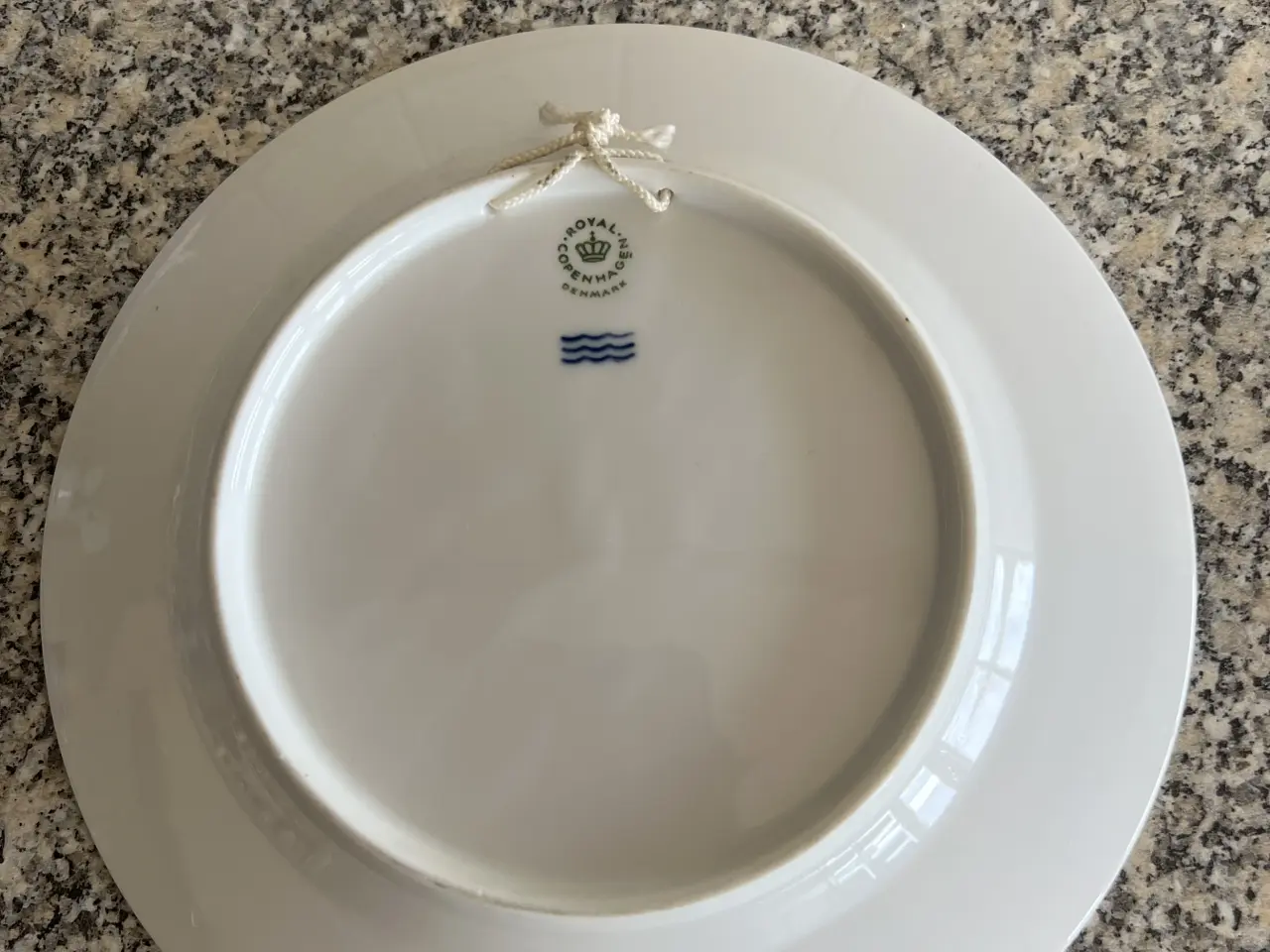 Billede 2 - Porcelæn platte fra Royal Copenhagen
