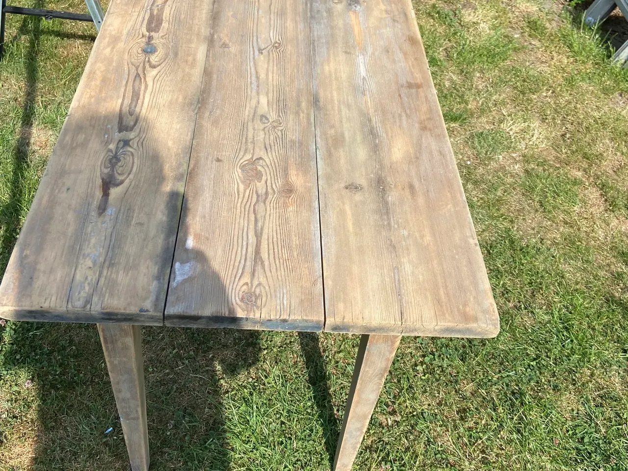 Billede 10 - Et ny slebet bord